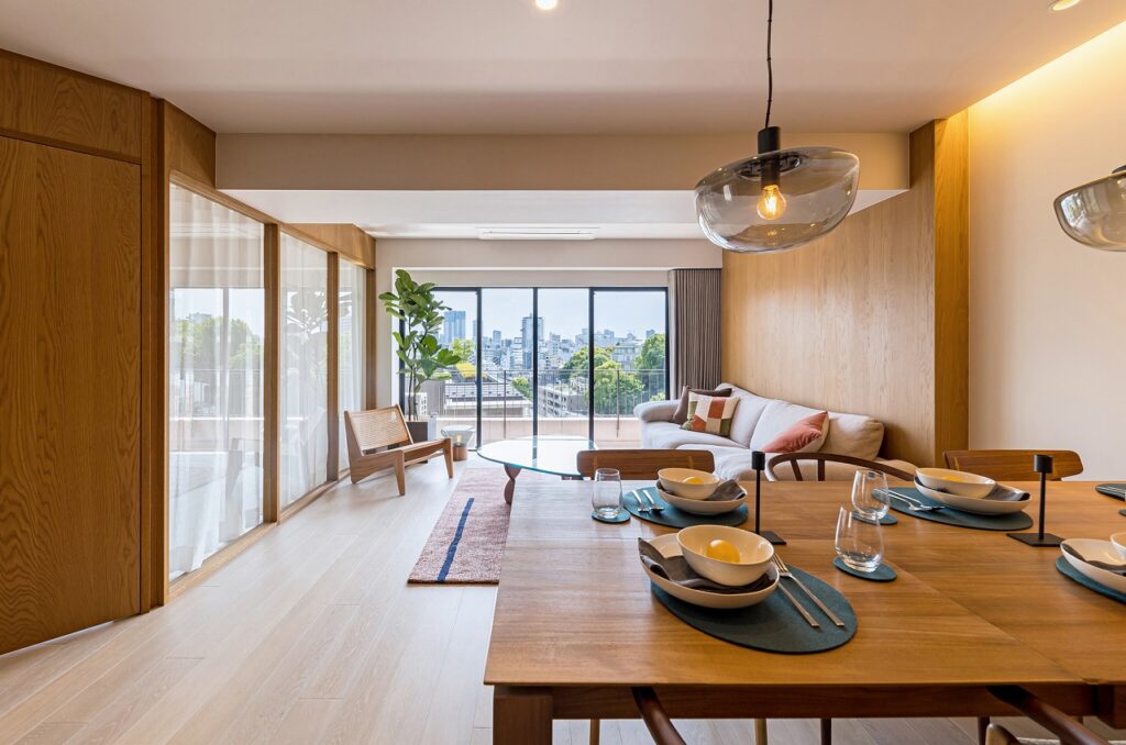 RE Apartment UNITED ARROWS LTD.