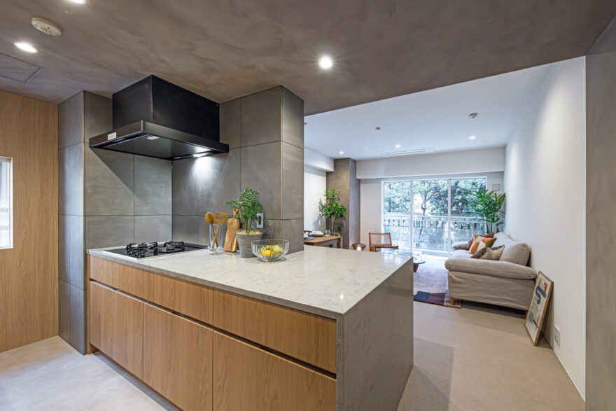 RE Apartment UNITED ARROWS LTD.