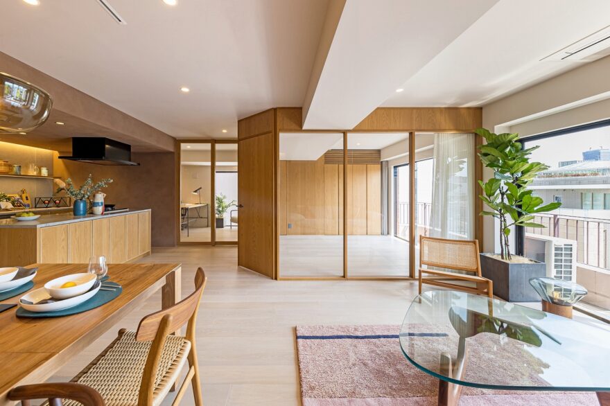 RE Apartment UNITED ARROWS LTD.